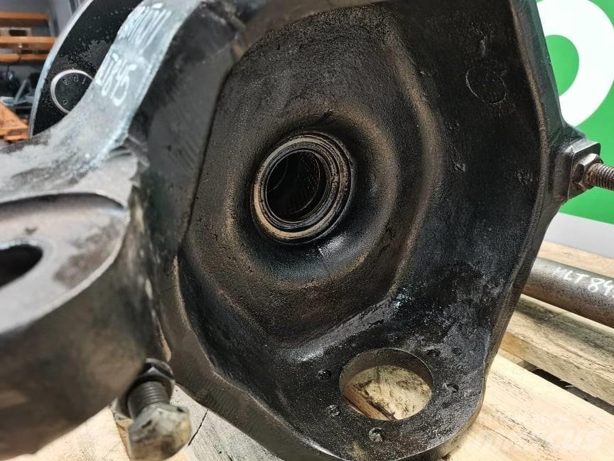 Manitou MHT 790 axle Оси