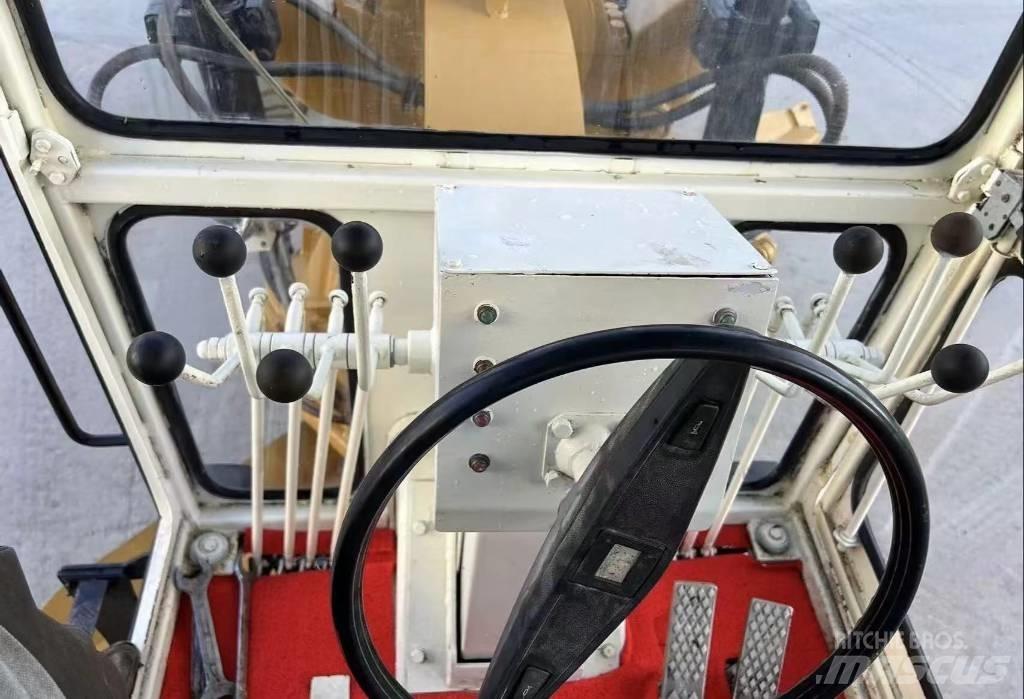 CAT 140 K Грейдеры