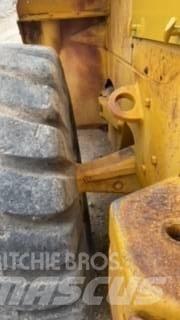 CAT  950C Фронтальные погрузчики