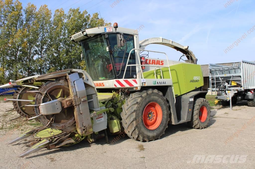 CLAAS Jaguar 850 Самоходные кормоуборочные комбайны