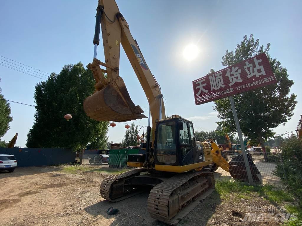 CAT 324D Гусеничные экскаваторы