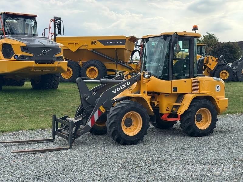 Volvo L 35 G Фронтальные погрузчики