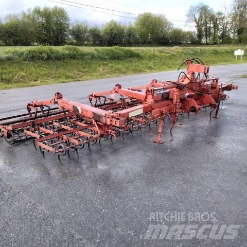 Krone 6M Зубовые бороны