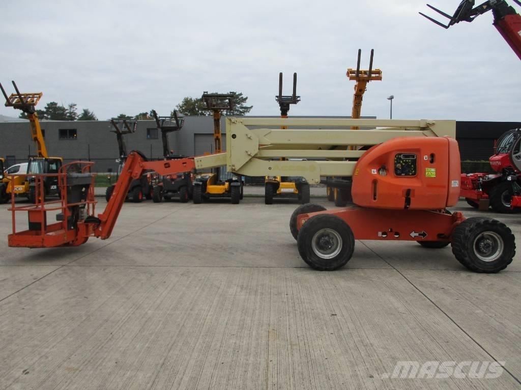 JLG 510 AJ (390) Компактные самоходные стреловые подъемники