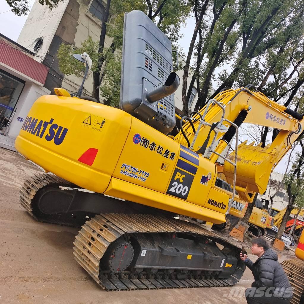 Komatsu PC 200 8N Гусеничные экскаваторы
