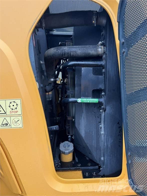 Hyundai HL 955 Фронтальные погрузчики