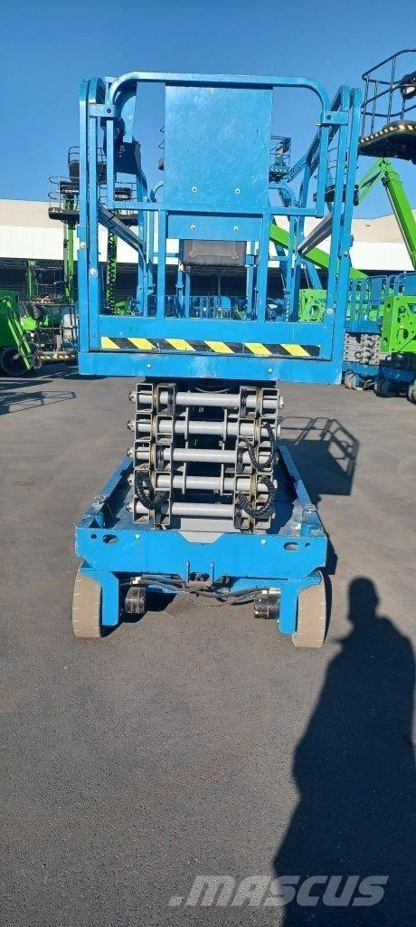 GENIE GS4047 Ножничные подъемники