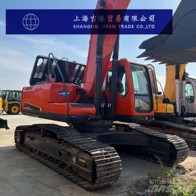 Doosan DX 300 Гусеничные экскаваторы