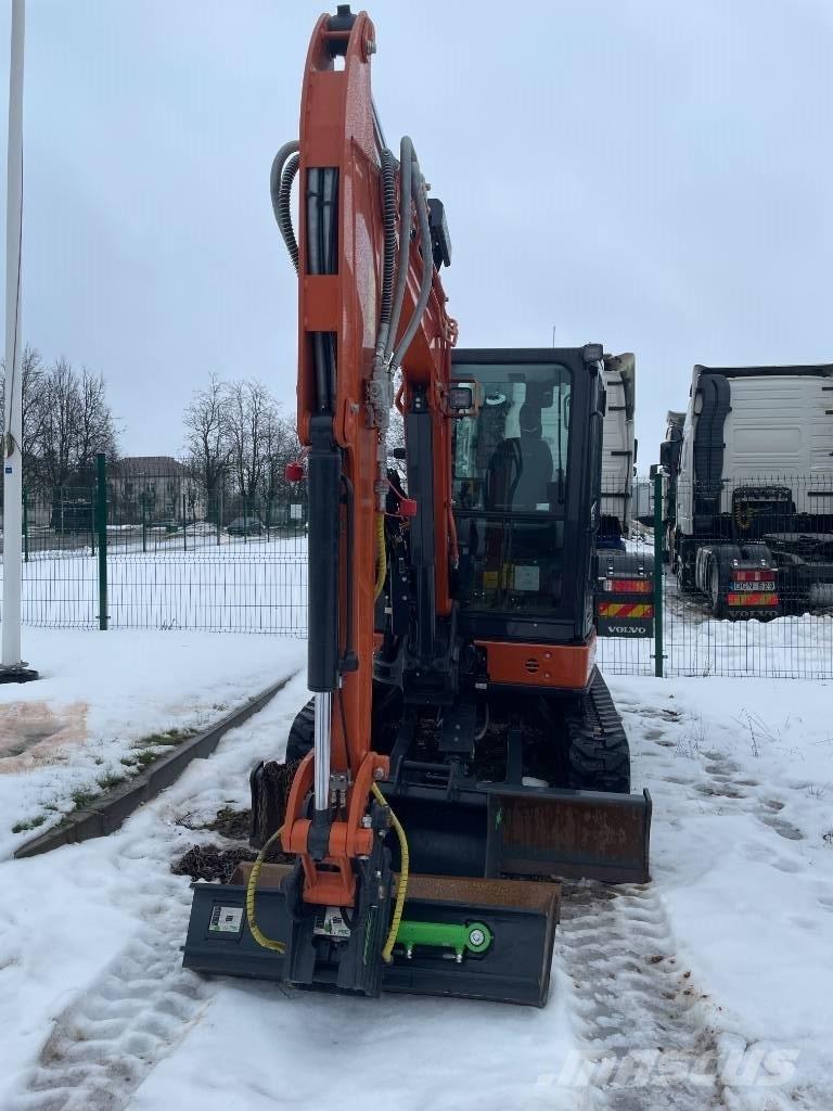 Hitachi ZX 38 U-6 Мини-экскаваторы