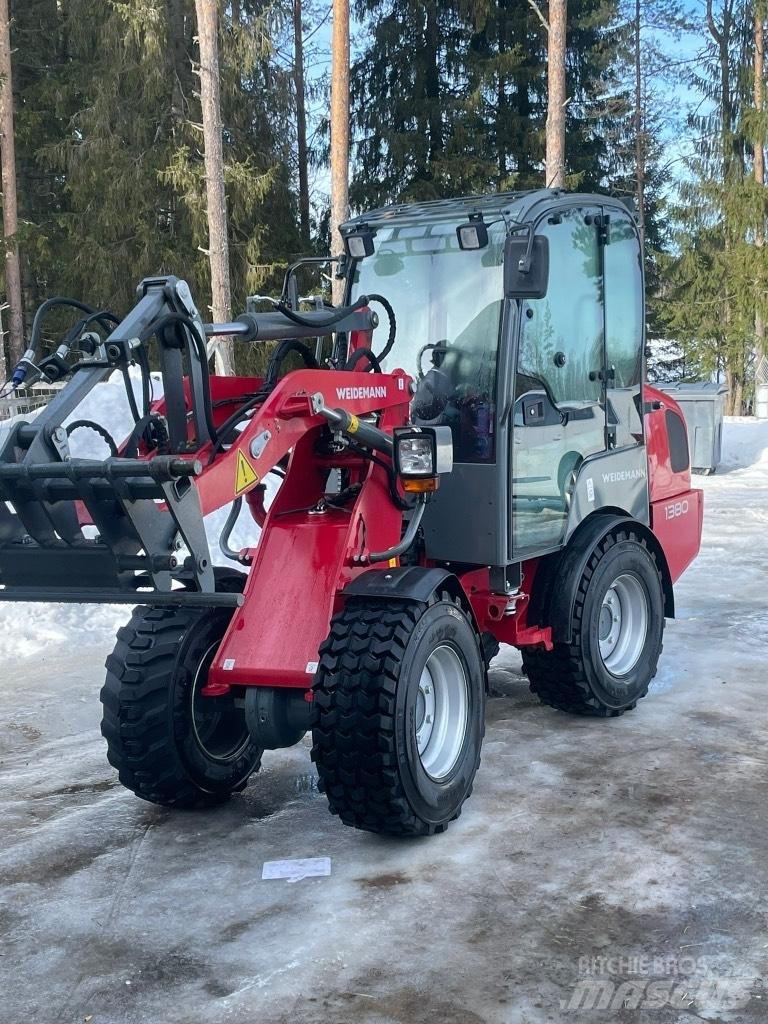 Weidemann 1380 Многофункциональные сельскохозяйственные погрузчики