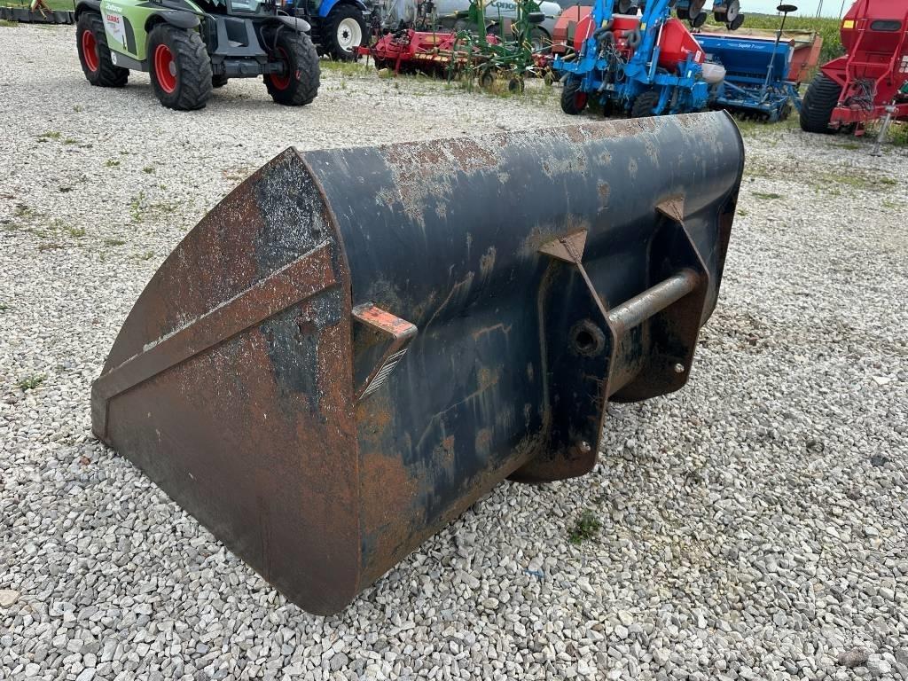 ŁYŻKA MANITOU 2,4 M Комплектующие для погрузочных и сельхозмашин