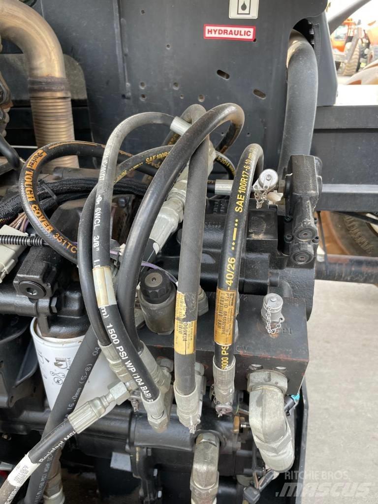 JLG 1255A Телескопические погрузчики