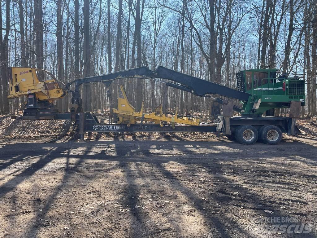 John Deere 437 D Лесопогрузчик