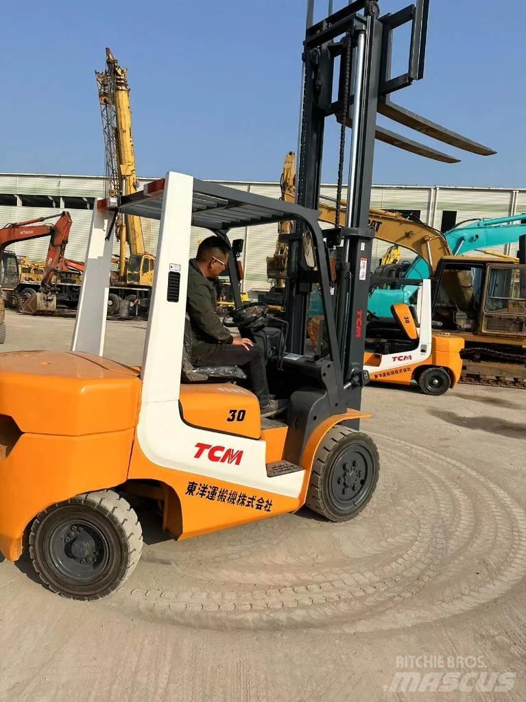 TCM FD30T6 Дизельные погрузчики