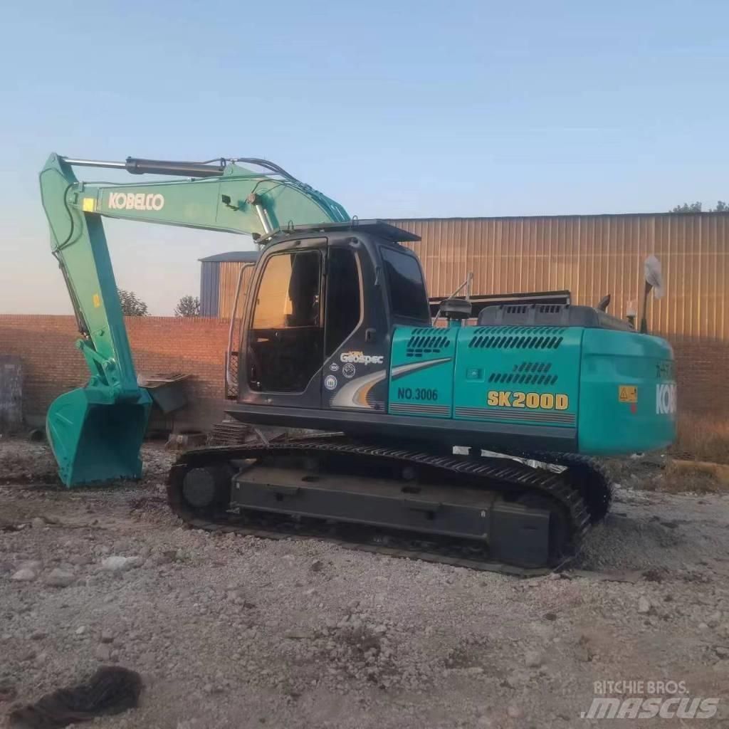 Kobelco 200 Гусеничные экскаваторы