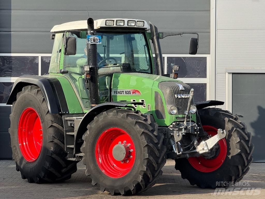 Fendt 820 Vario TMS Трактора