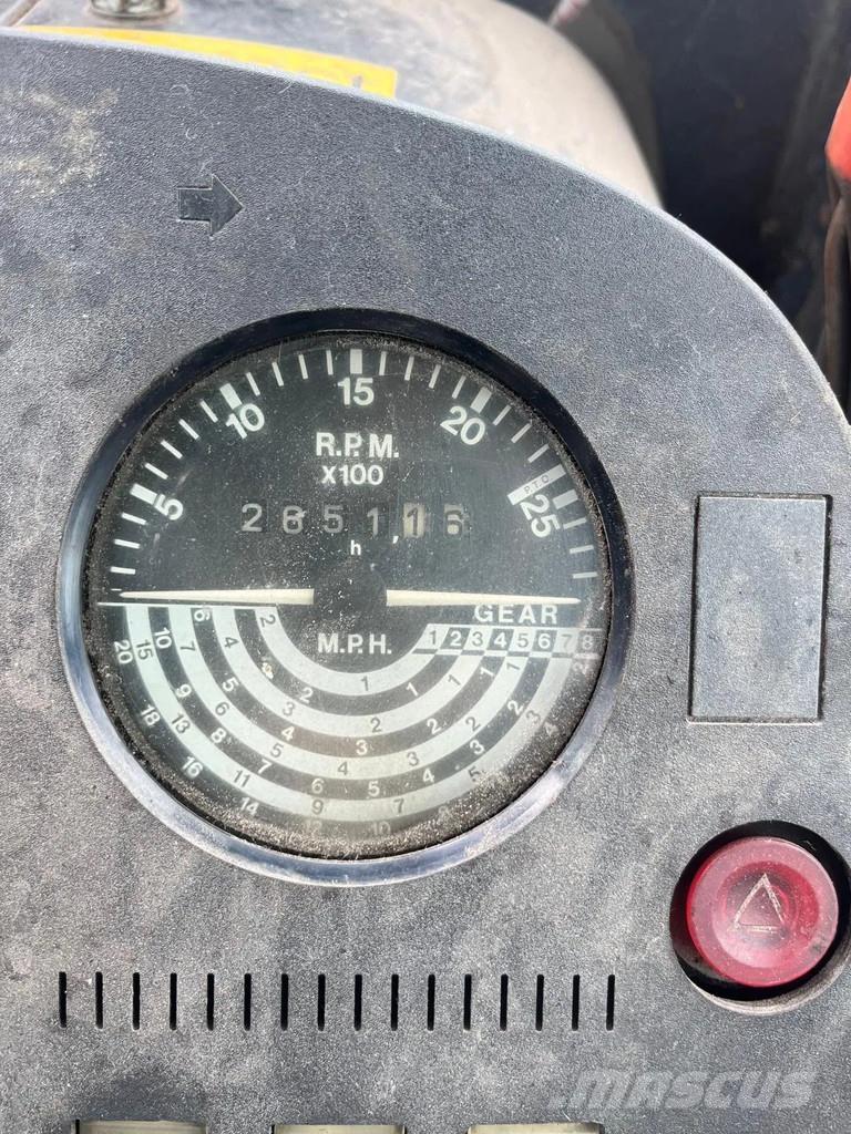 John Deere 3040 Трактора