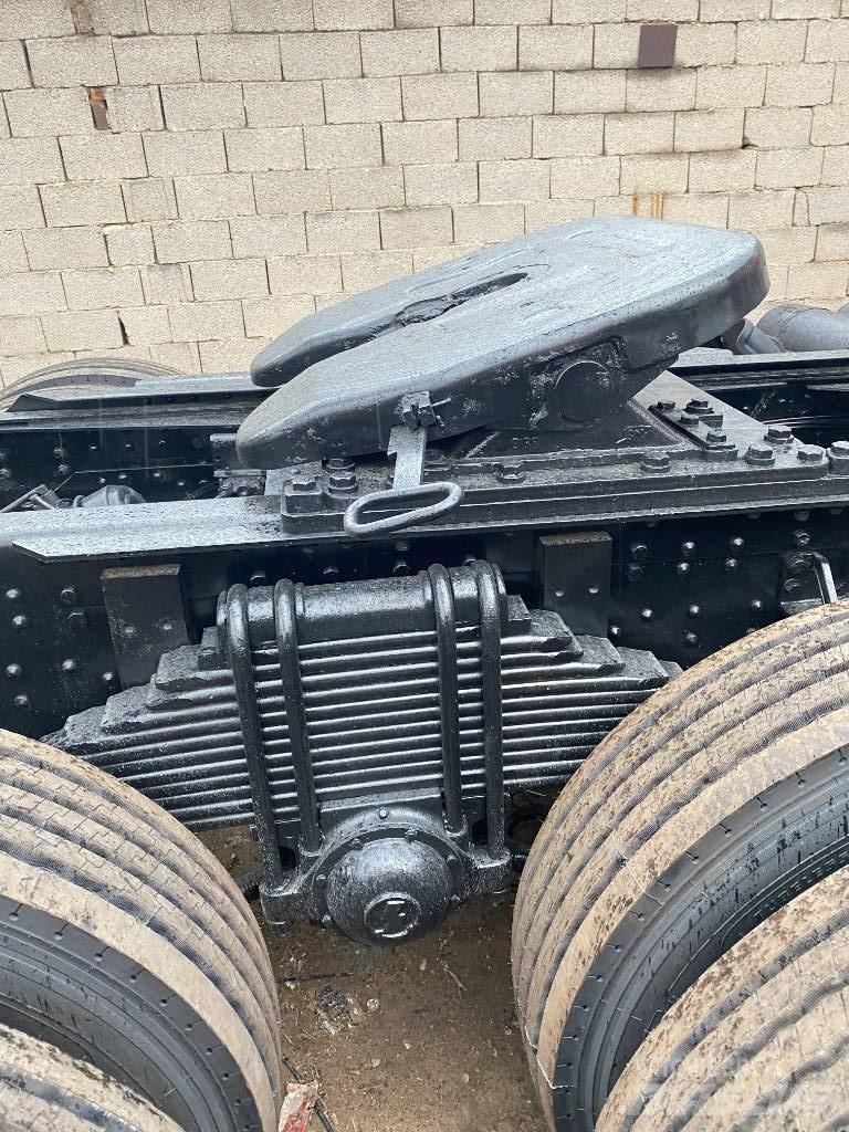 Shacman F3000 6X4 Седельные тягачи