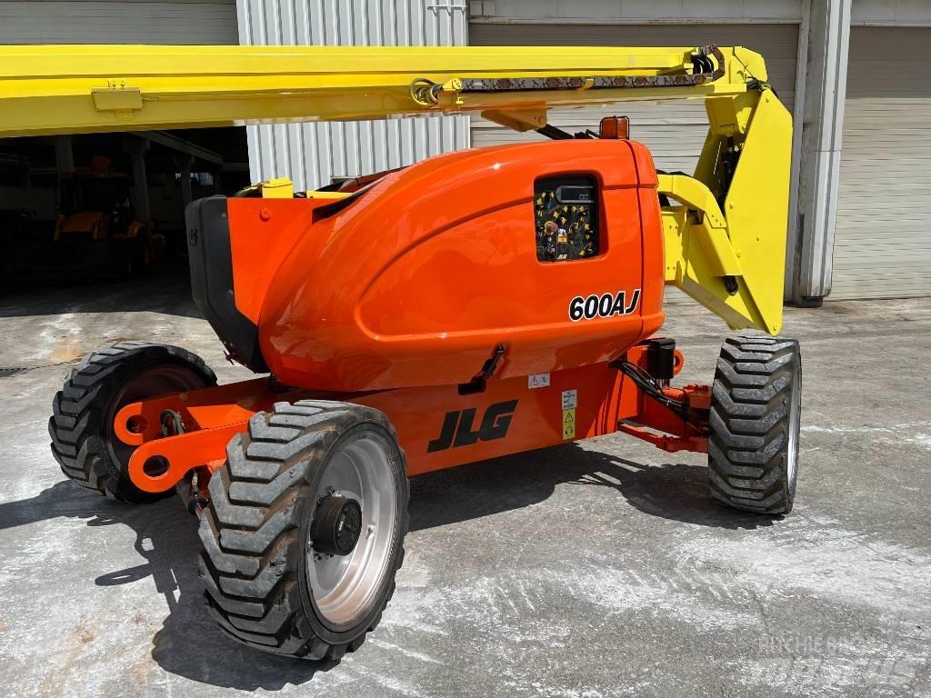 JLG 600 AJ Коленчатые подъемники