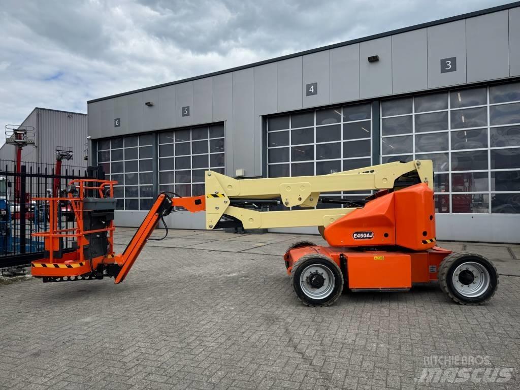 JLG E 450 AJ Коленчатые подъемники