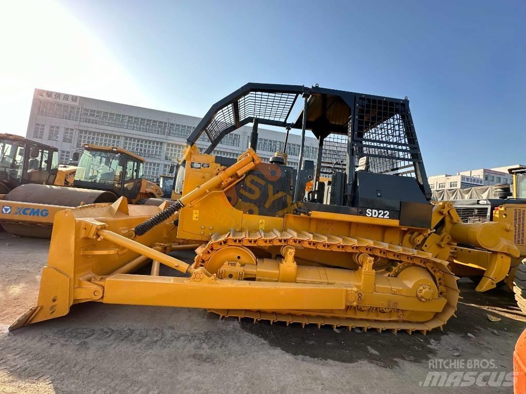 Shantui SD 22 F Гусеничные бульдозеры