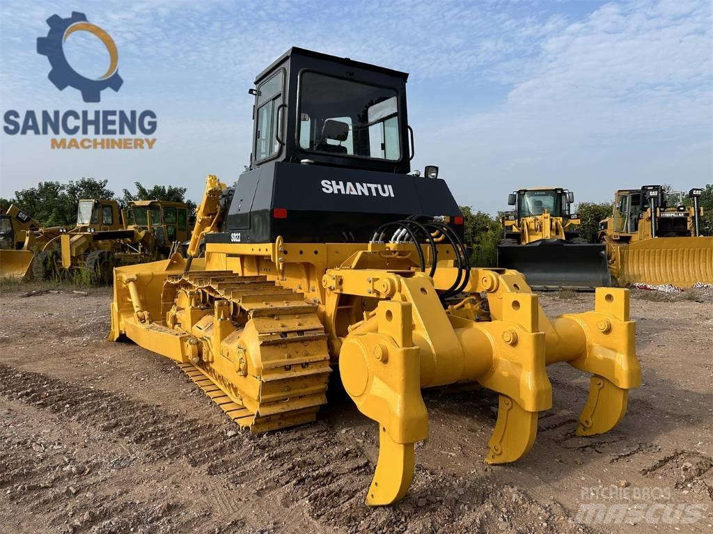Shantui SD22 Гусеничные бульдозеры