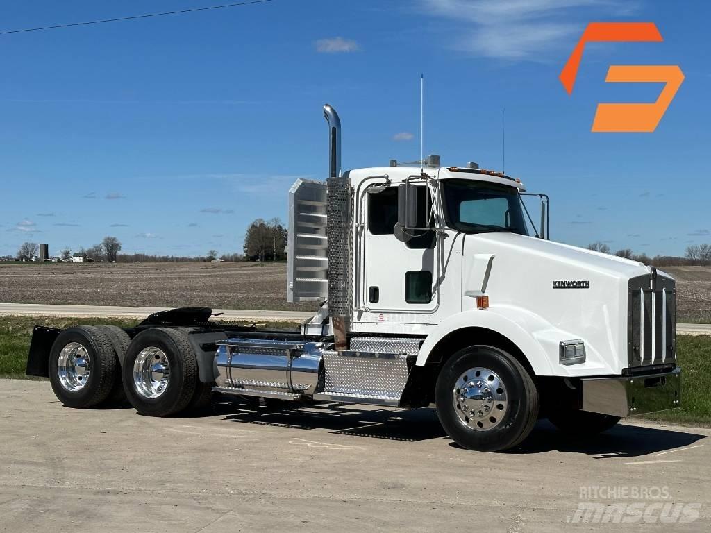 Kenworth T800 Седельные тягачи