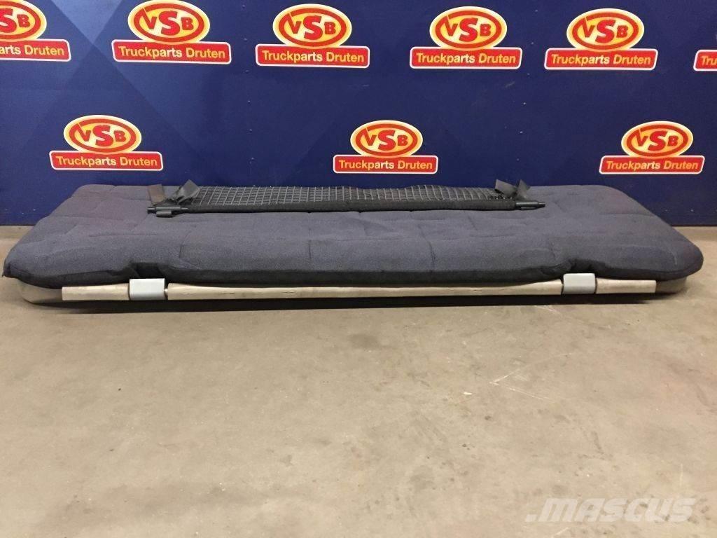 Scania R-serie bed Коммерческий транспорт - Другие