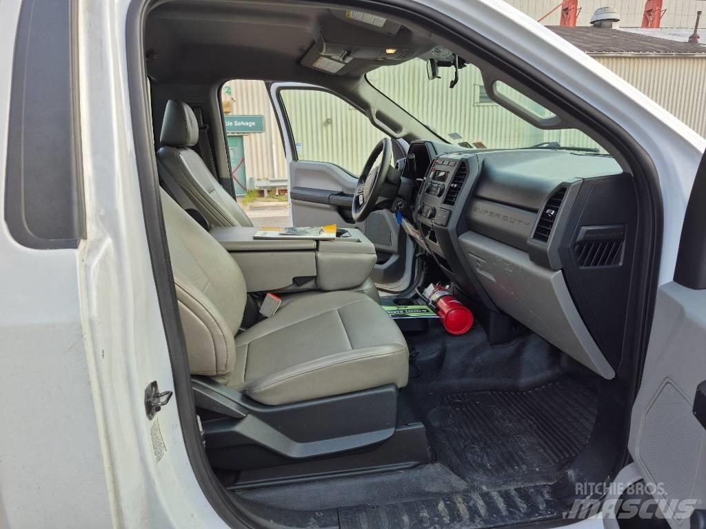 Ford F 450 Грузовики-платформы/боковая разгрузка