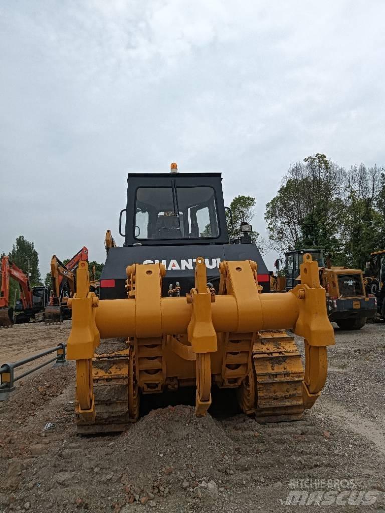 Shantui SD 22 Гусеничные бульдозеры