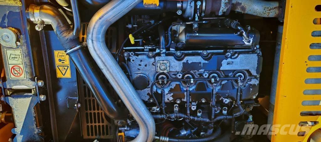 JCB JS 145 W Колёсные экскаваторы