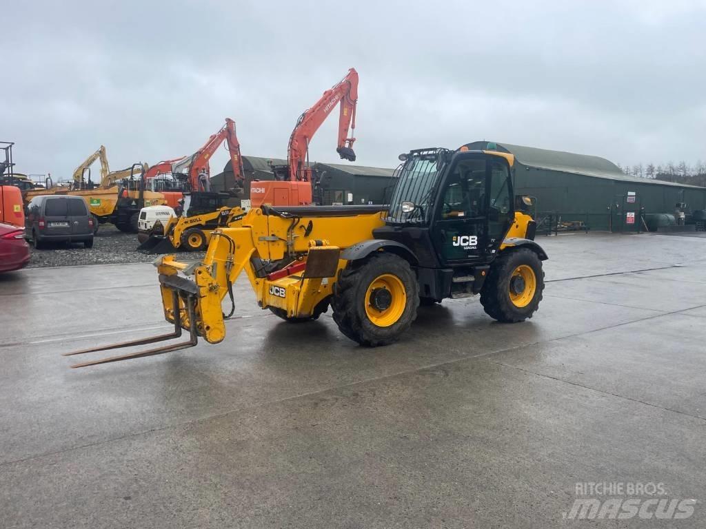 JCB 540-140 Телескопические погрузчики