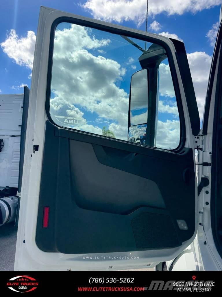 Volvo Commercial VNL Седельные тягачи