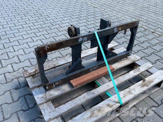 Volvo USED PARTS Паллетные вилы для фронтальных погрузчиков