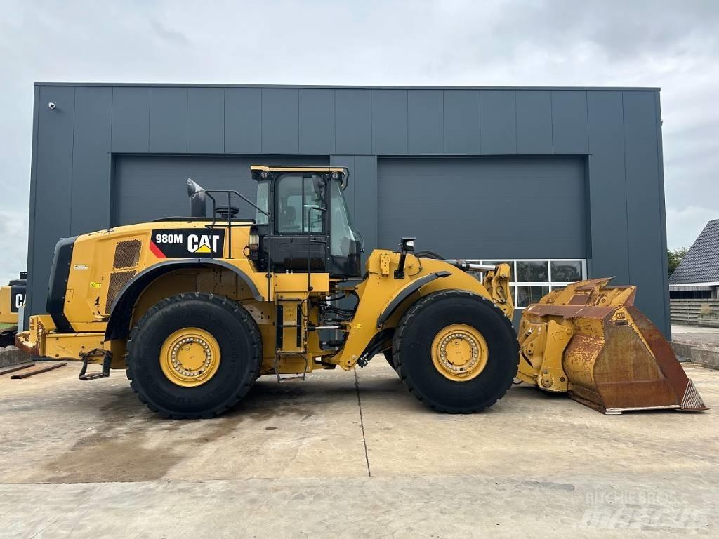 CAT 980 M Фронтальные погрузчики
