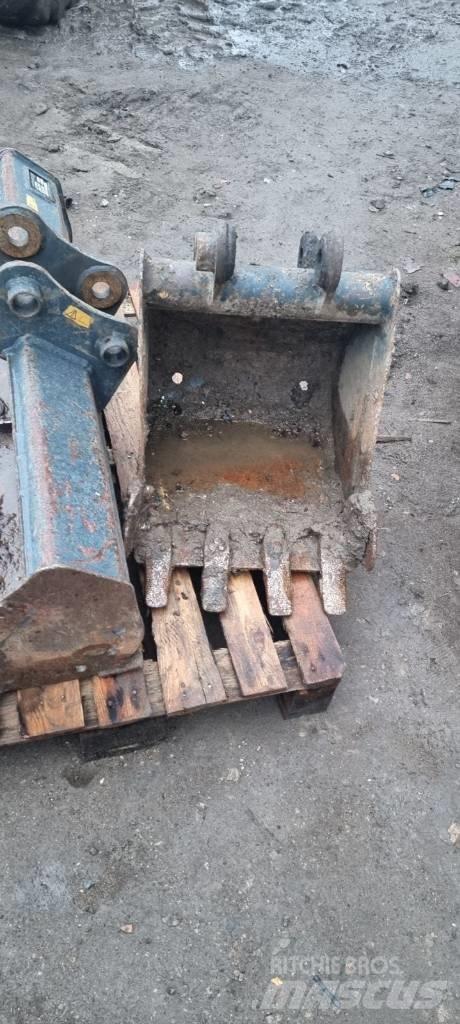 Hyundai R25Z-9AK Мини-экскаваторы