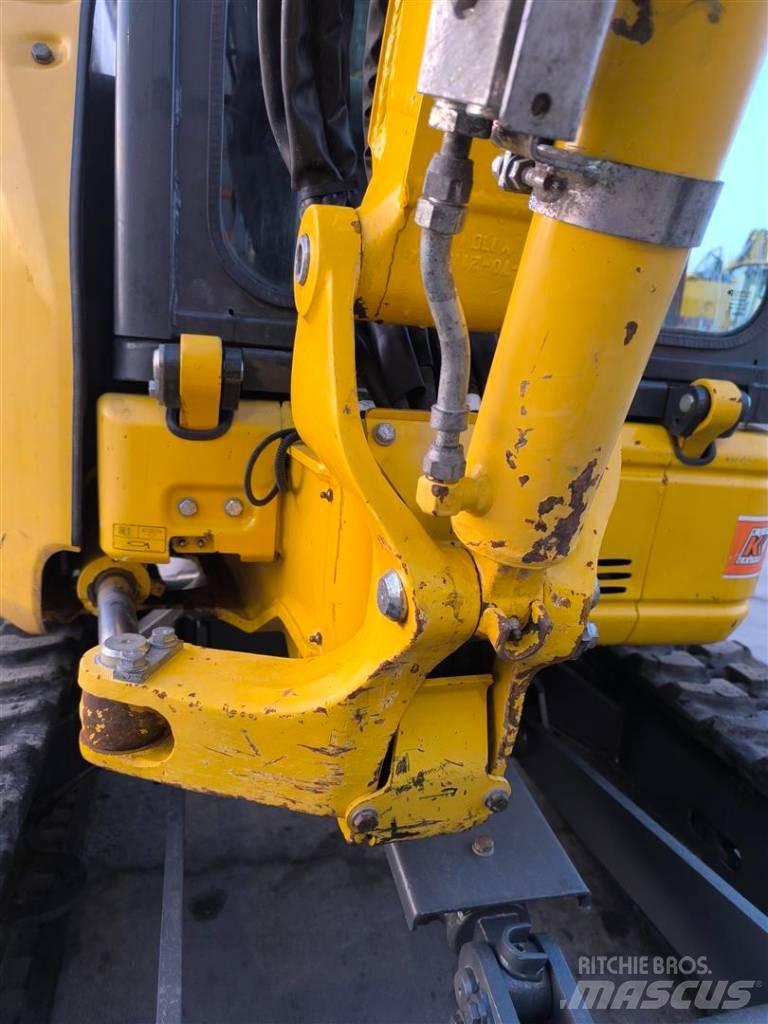 Komatsu PC 26 MR-5 Мини-экскаваторы