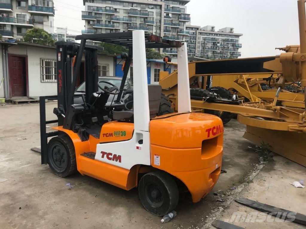 TCM FD 30 Дизельные погрузчики