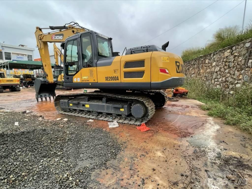 XCMG XE 200 DA Гусеничные экскаваторы