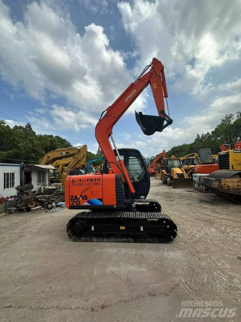 Hitachi ZX 70 Гусеничные экскаваторы