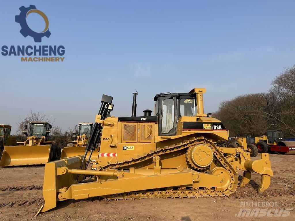 CAT D8R Гусеничные бульдозеры
