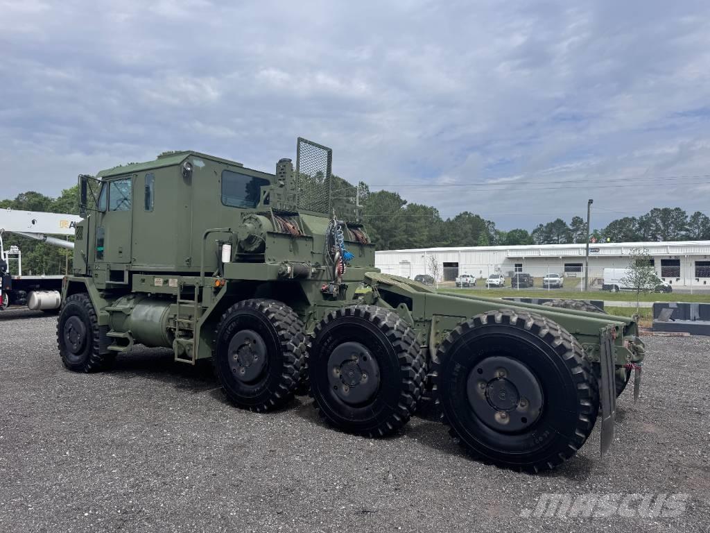 Oshkosh M1070 Седельные тягачи