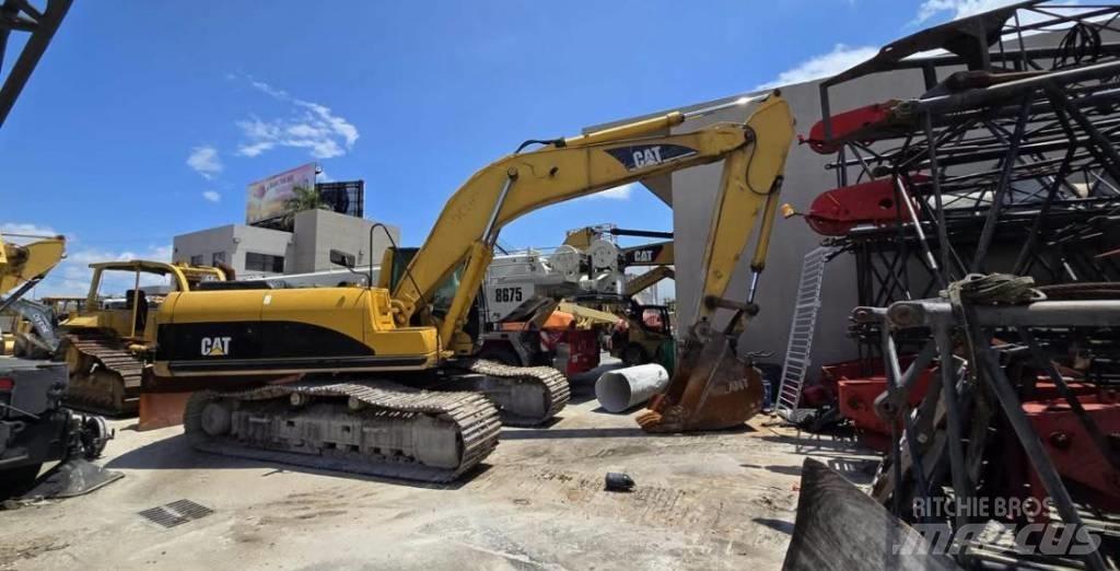 CAT 325 CL Гусеничные экскаваторы