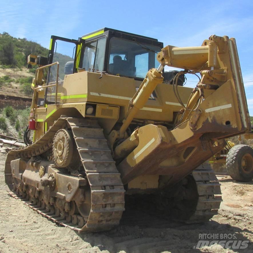 CAT D 9 T Гусеничные бульдозеры