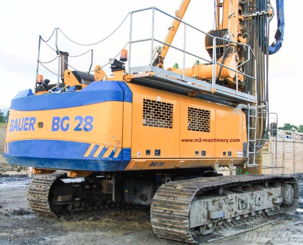 Bauer BG 28 V Гусеничные буровые установки