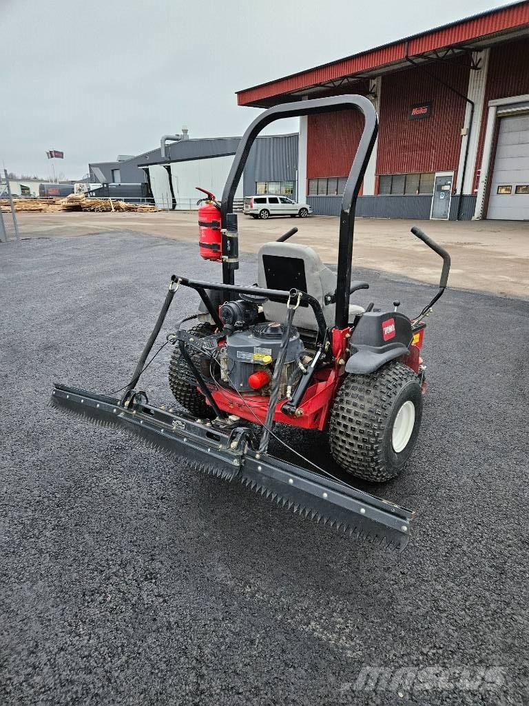Toro SandPro2040Z Бункерные грабли