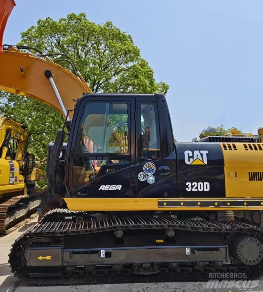 CAT 320 D Гусеничные экскаваторы