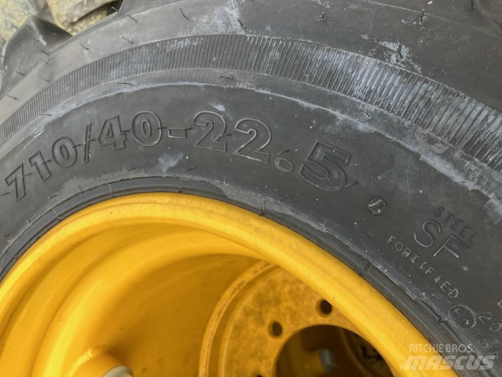 Nokian 710/40-22,5 Шины и колёса