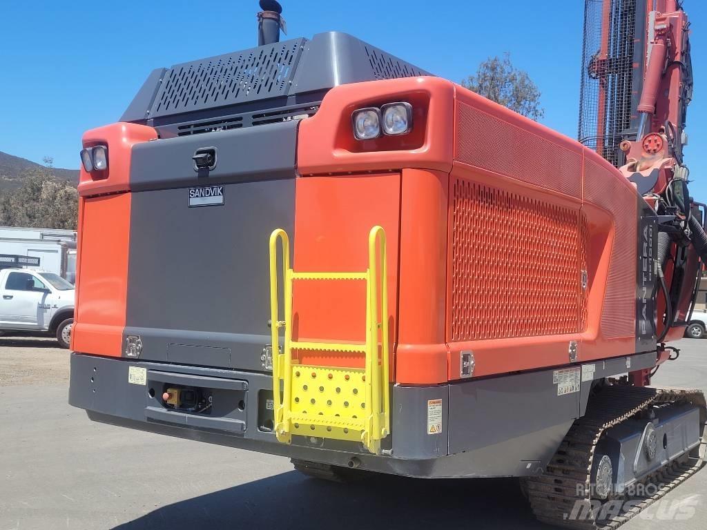 Tamrock PANTERA 1500 Буровые вышки