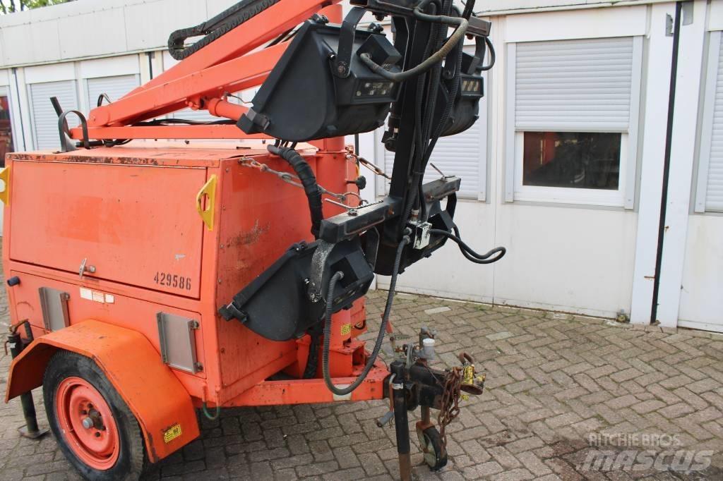 JLG 6308 AN Осветительные установки